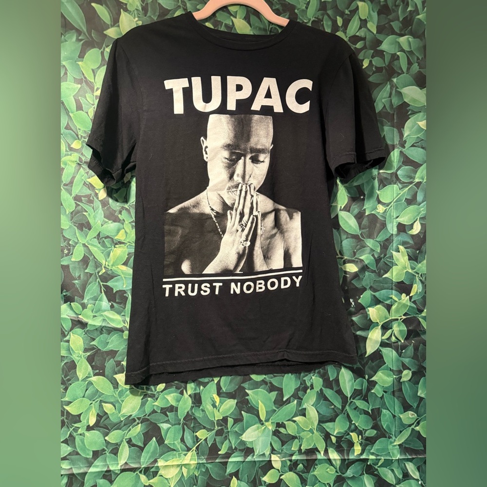 CLEARANCE: Michael Kors Medium Satchel W/ Tupac Small TShirt: TrustNobody Bundle - Picture 11 of 13